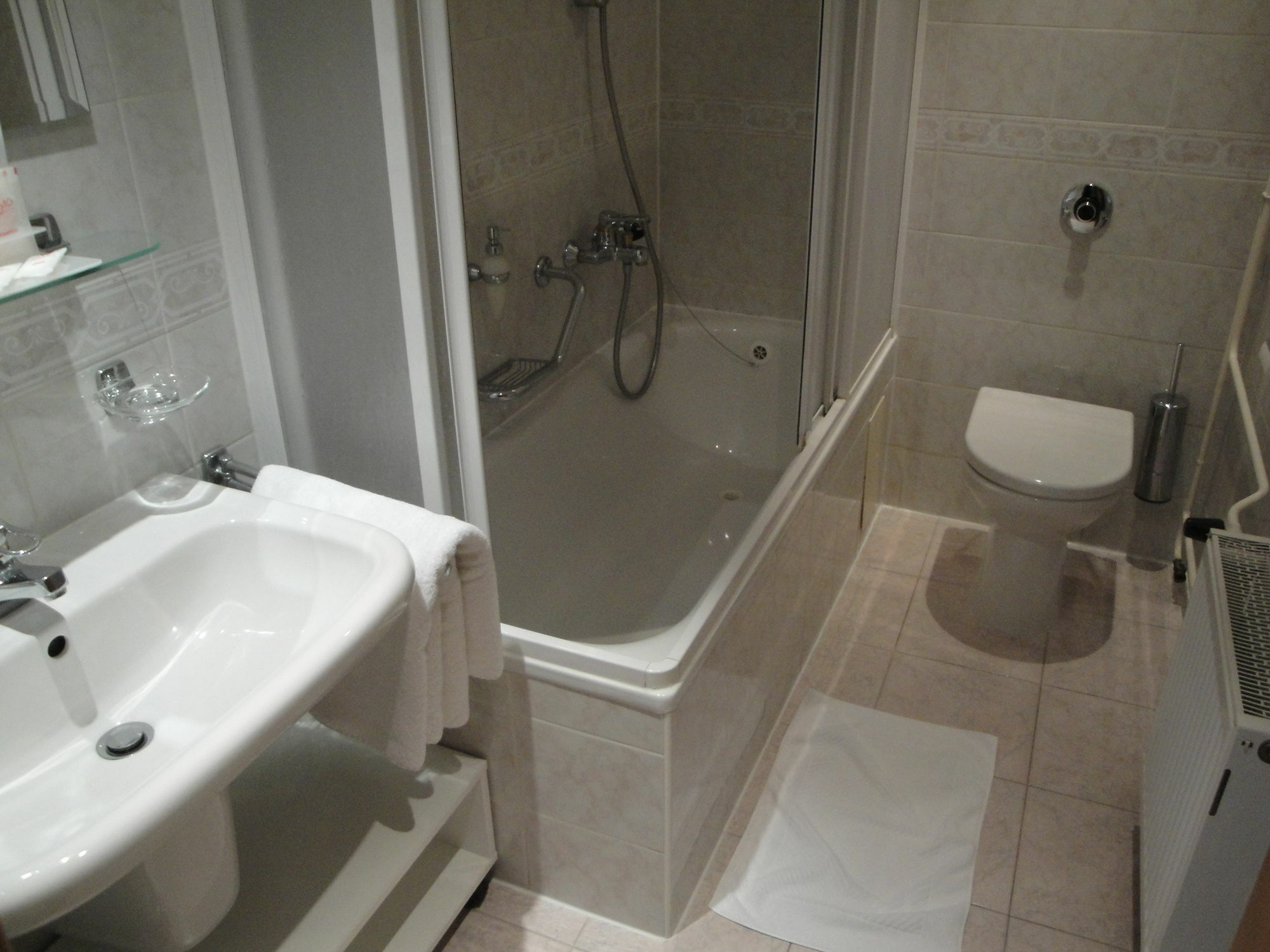 Hotel Trinity Olomouc Eksteriør bilde